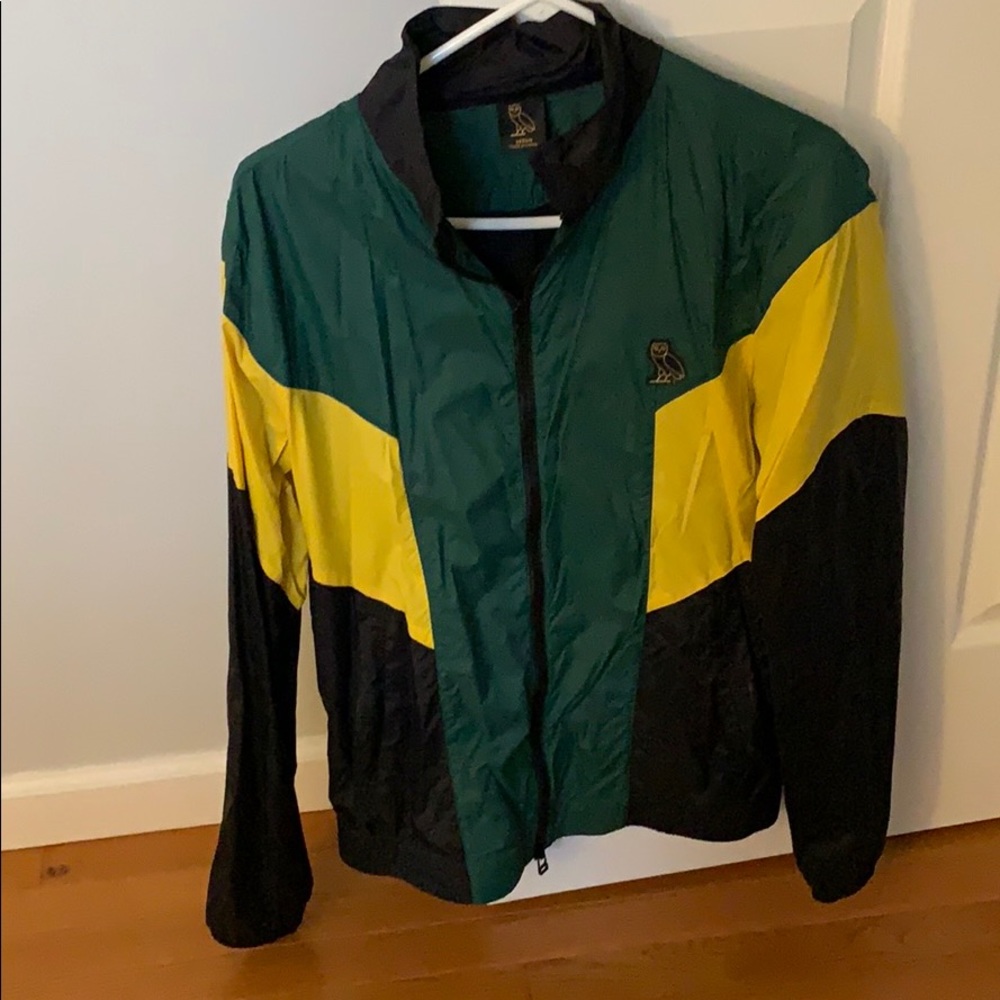 OVO medium winder breaker only worn once.